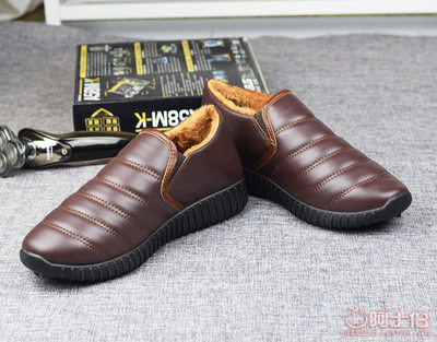 2017冬季新款一脚蹬加绒棉鞋 时尚与保暖的完美结合